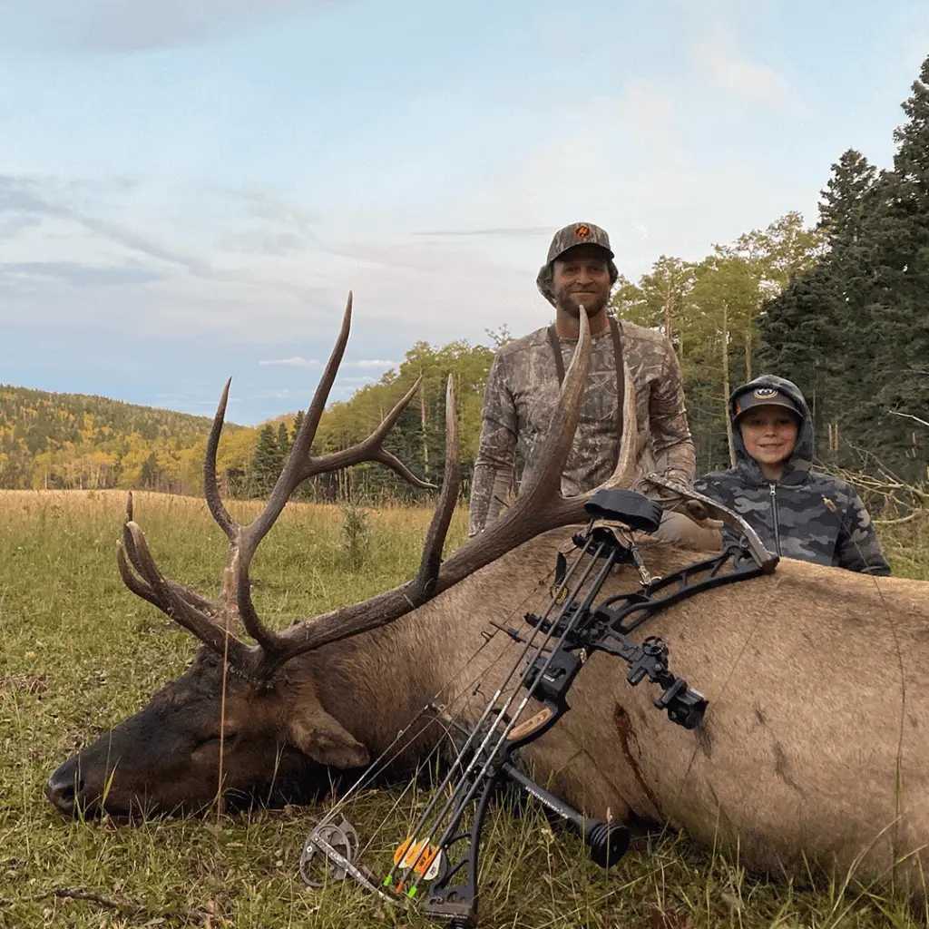 Big-Elk-Hunting-Moon-Ranch